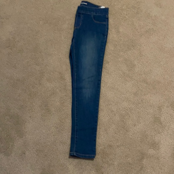 Tommy Hilfiger Skinny Jeans - Picture 3 of 3